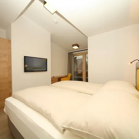 Appartementhaus Burgfried 公寓 斯拉德明